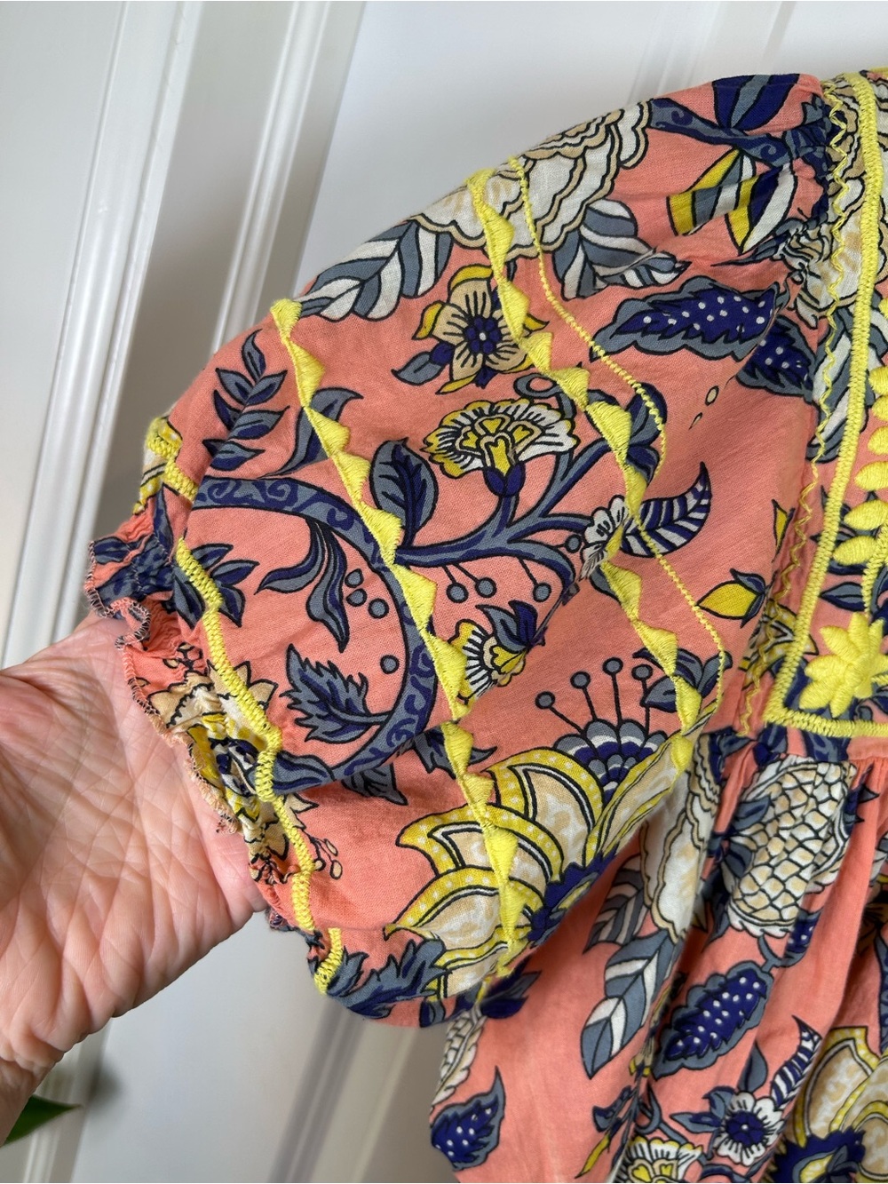 Sister Mary Coral Floral Embroidered Puff Sleeve Bohemian Top XS - Picture 4 of 10
